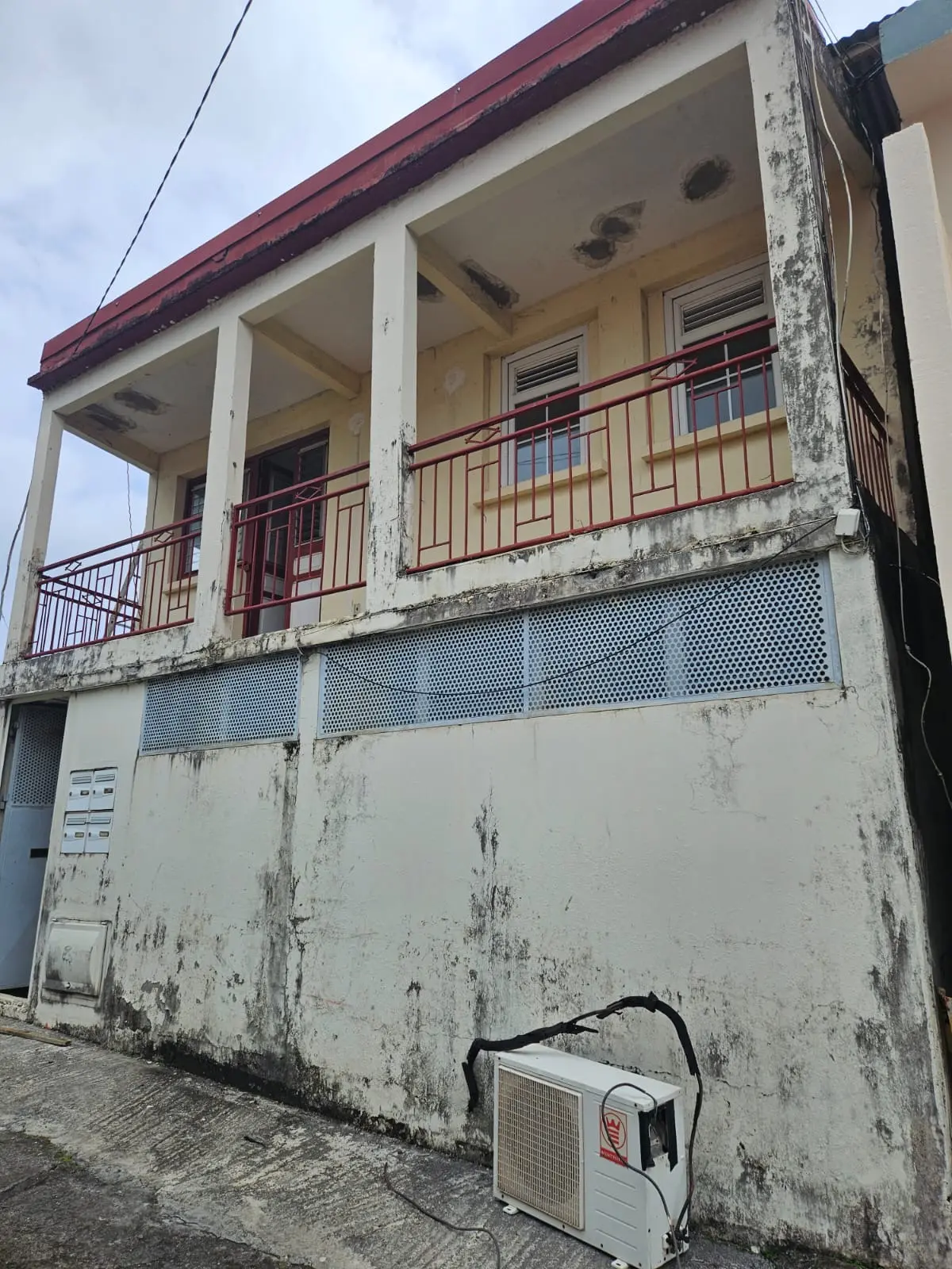 Immeuble avec 3 appartements – Fort-de-France